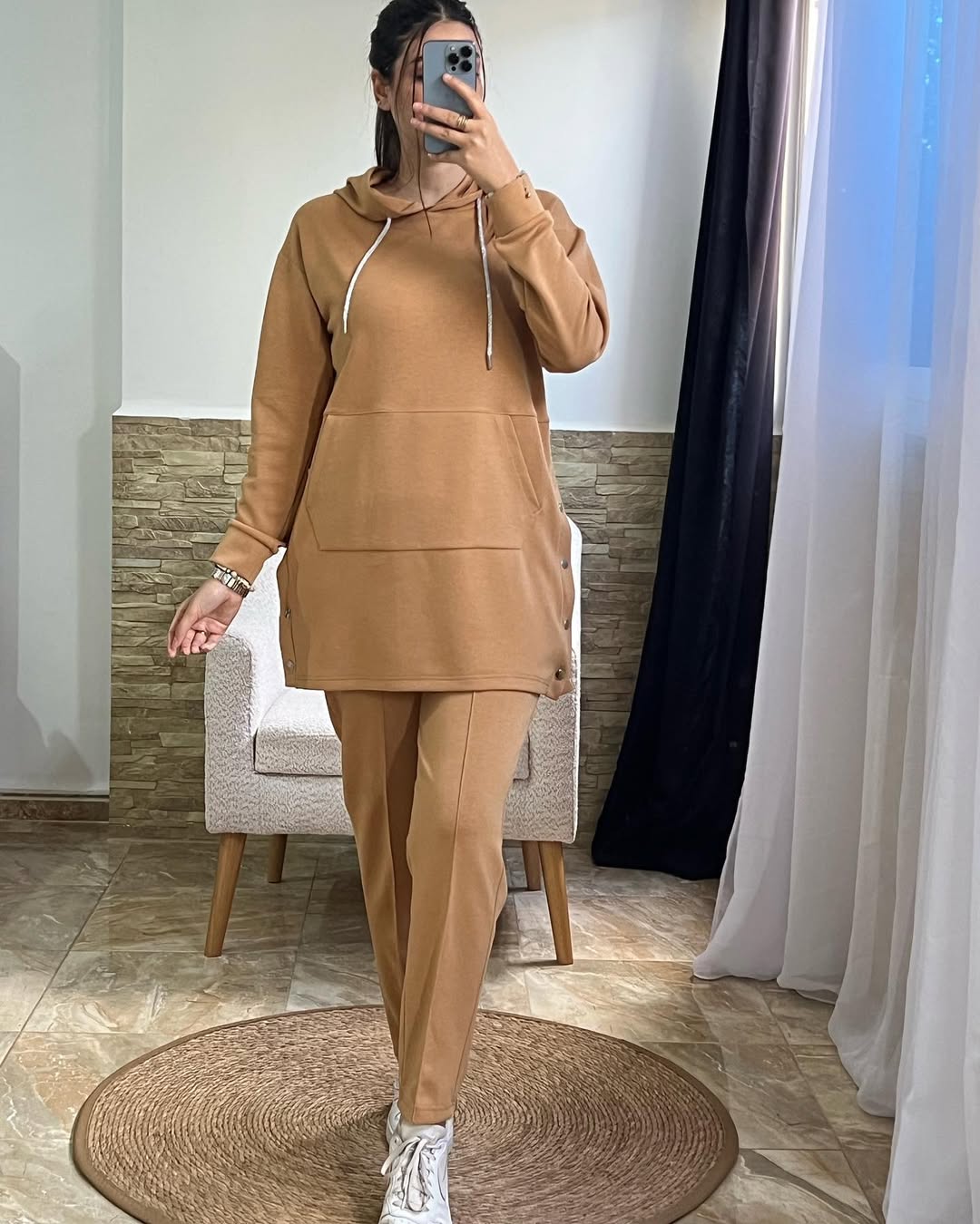 Ensemble Cozy Hoodie